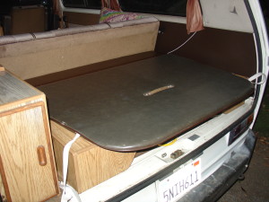 camper rear bed